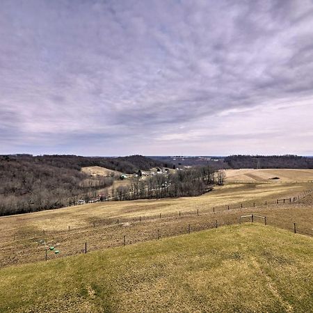 Luxe Amish Country Apartment With Rooftop Terrace! ミラーズバーグ エクステリア 写真