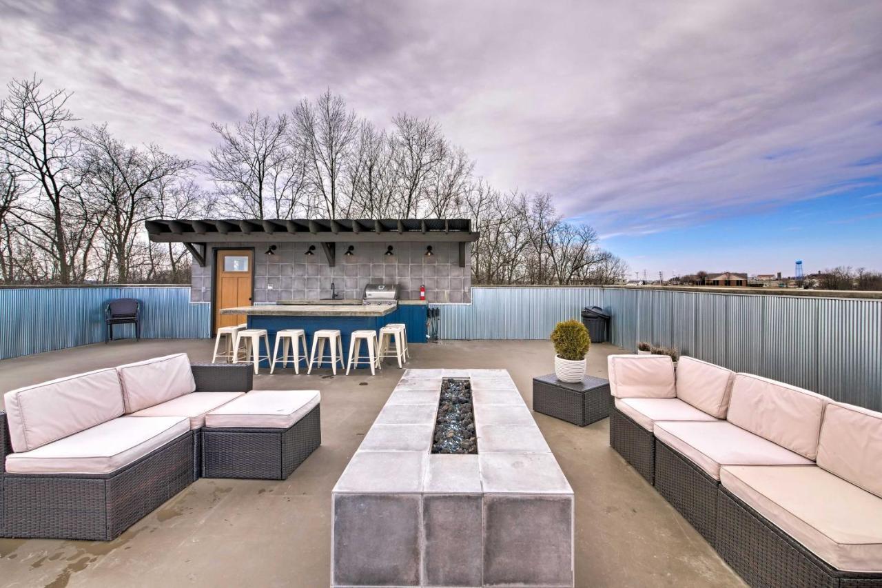 Luxe Amish Country Apartment With Rooftop Terrace! ミラーズバーグ エクステリア 写真