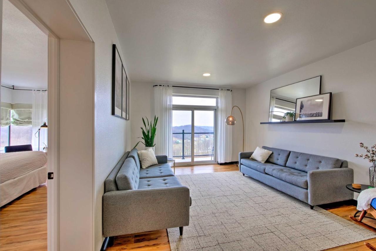 Luxe Amish Country Apartment With Rooftop Terrace! ミラーズバーグ エクステリア 写真