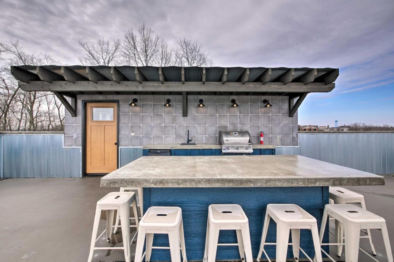 Luxe Amish Country Apartment With Rooftop Terrace! ミラーズバーグ エクステリア 写真