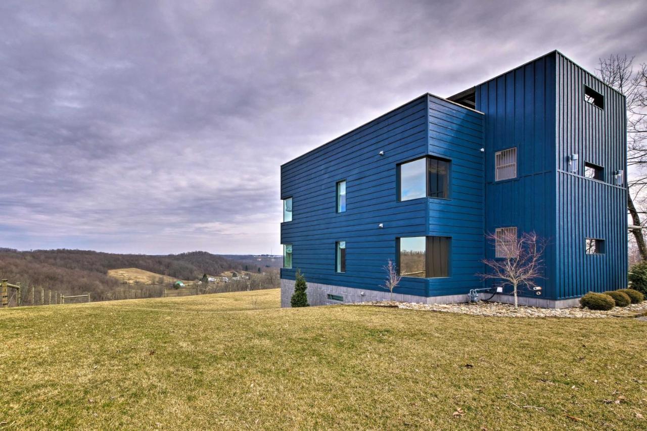 Luxe Amish Country Apartment With Rooftop Terrace! ミラーズバーグ エクステリア 写真